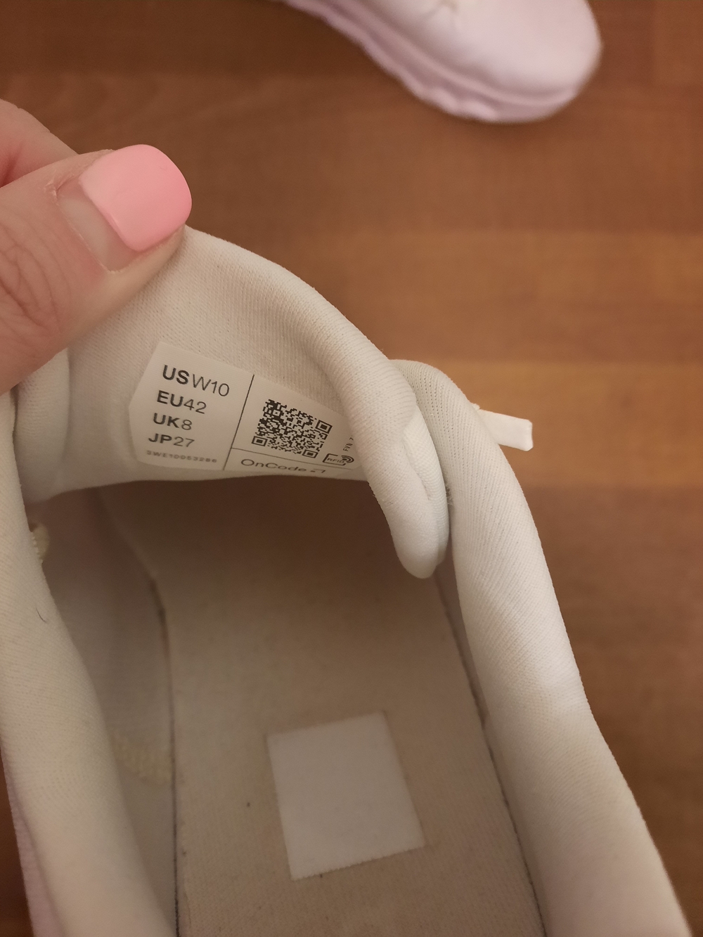 White Women's Casual Platform Sneakers - Size USW10